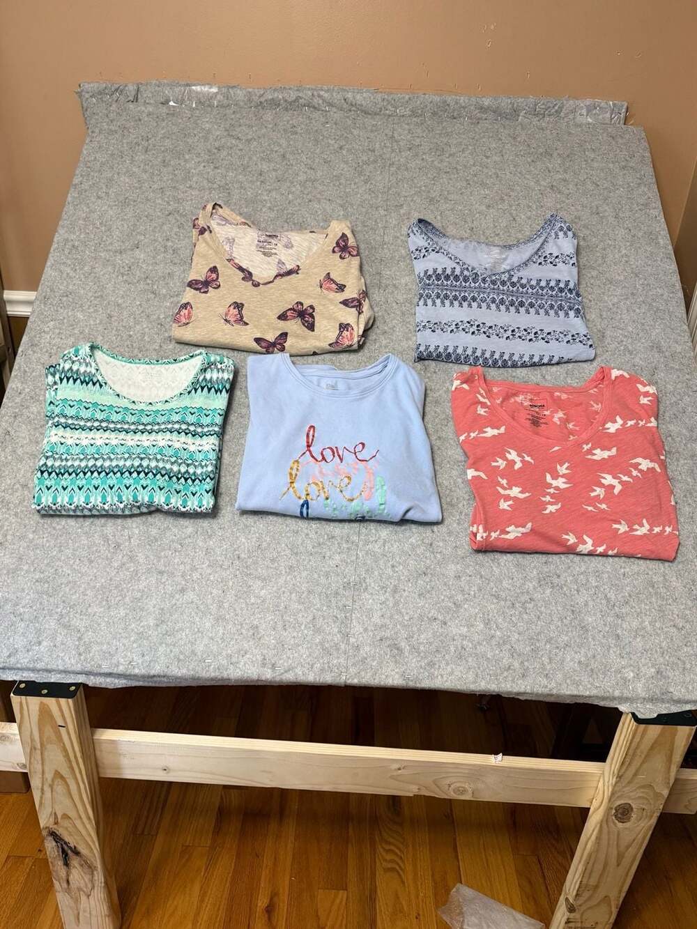 Lot Of 5 Women's Assorted Sleepwear Tops Size 1X Mix Variety